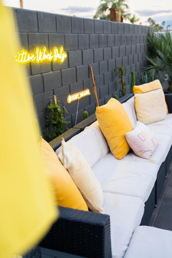 Desert Paradise Salt Water Pool & Spa 1 Mile To Coachella Fest Indio Exteriér fotografie