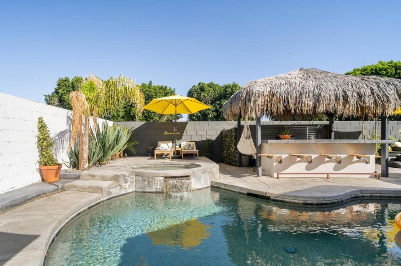 Desert Paradise Salt Water Pool & Spa 1 Mile To Coachella Fest Indio Exteriér fotografie